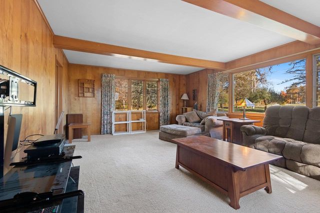 2353 OLD PLANK ROAD, De Pere, WI 54115