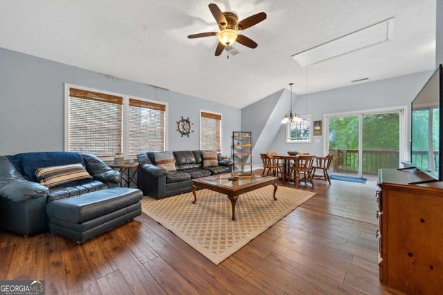 408 Rockville Springs Drive, Eatonton, GA 31024