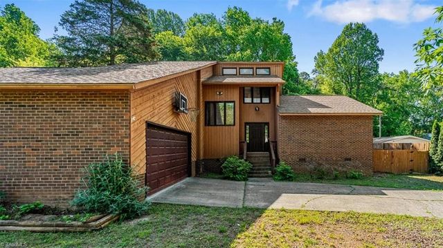 2016 Ledford Road, Greensboro, NC 27406
