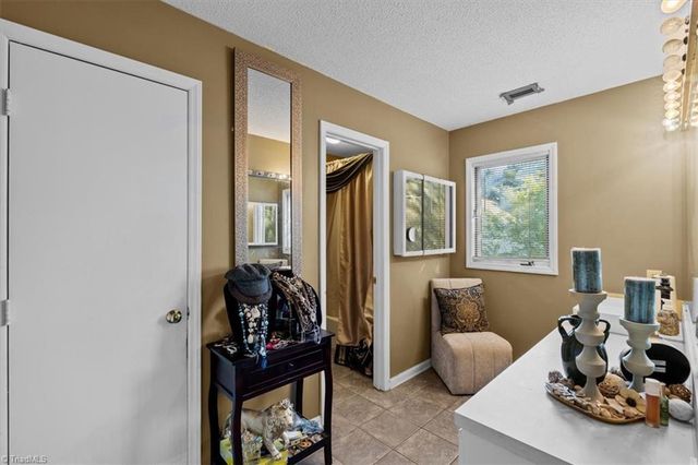 2016 Ledford Road, Greensboro, NC 27406