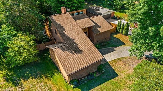 2016 Ledford Road, Greensboro, NC 27406