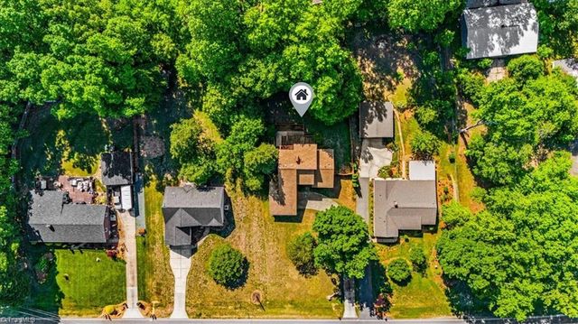 2016 Ledford Road, Greensboro, NC 27406