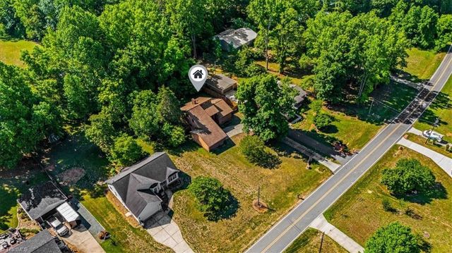 2016 Ledford Road, Greensboro, NC 27406