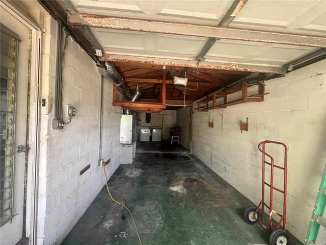 3900 17TH STREET N, St Petersburg, FL 33714
