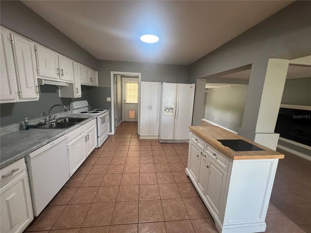 3900 17TH STREET N, St Petersburg, FL 33714