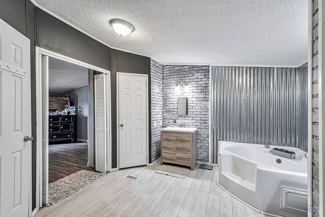 6207 El Paso, Odessa, TX 79762