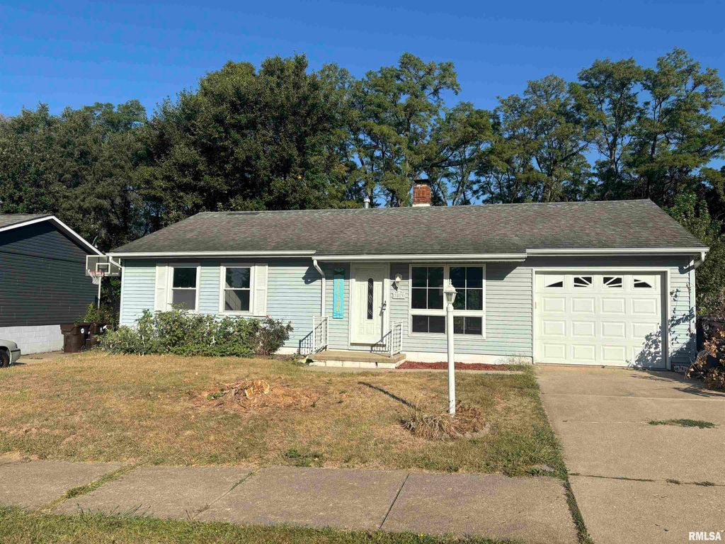 3813 W BRIGHTON Avenue, Peoria, IL 61615