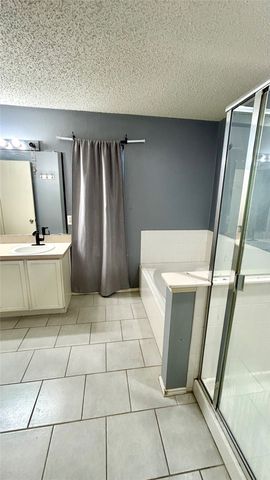 111 Quail Run Drive, Seagoville, TX 75159