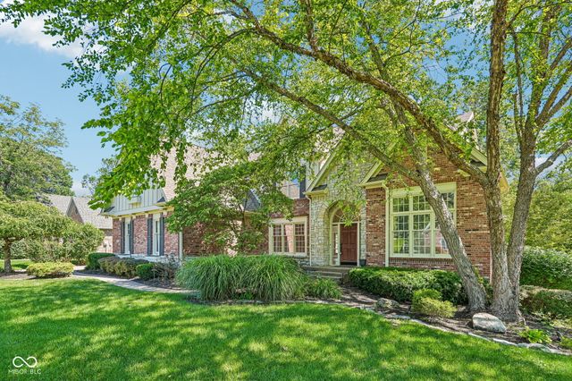 11464 Old Stone Drive, Indianapolis, IN 46236