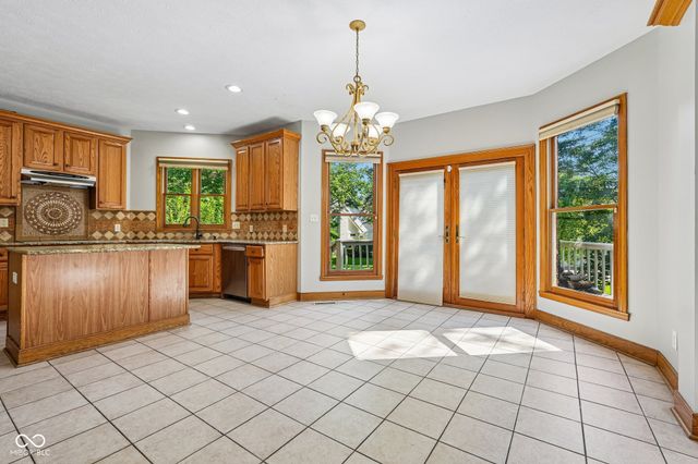 11464 Old Stone Drive, Indianapolis, IN 46236