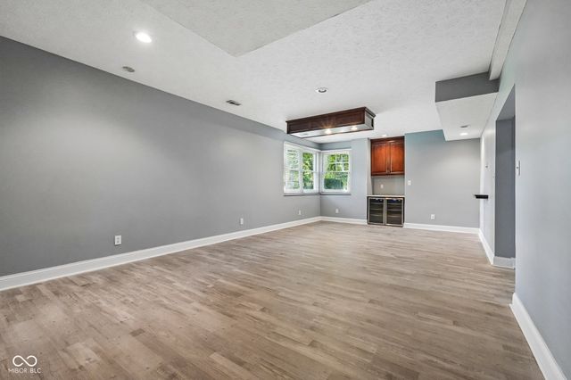 11464 Old Stone Drive, Indianapolis, IN 46236