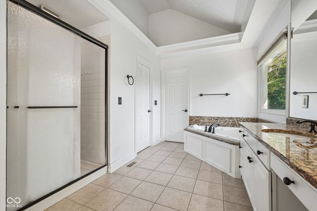 11464 Old Stone Drive, Indianapolis, IN 46236
