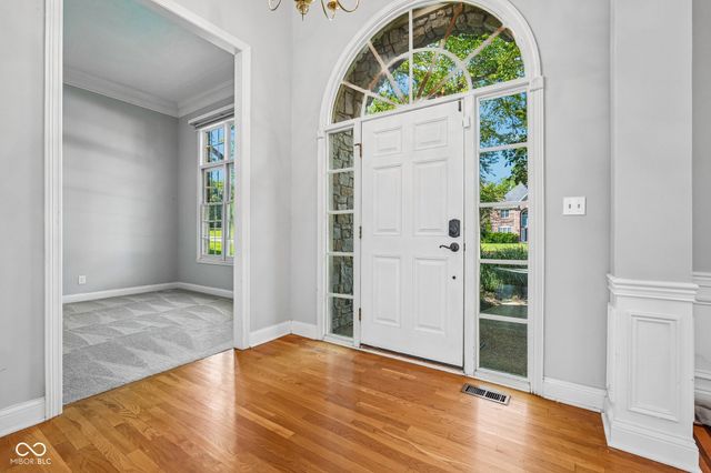 11464 Old Stone Drive, Indianapolis, IN 46236