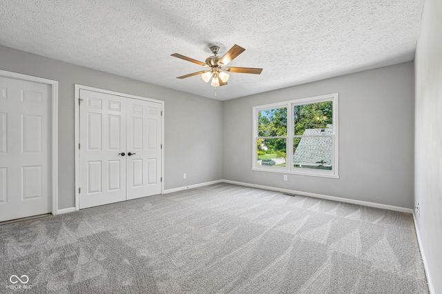 11464 Old Stone Drive, Indianapolis, IN 46236