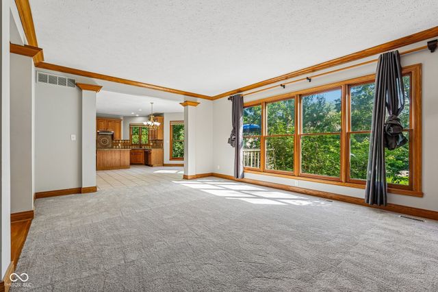11464 Old Stone Drive, Indianapolis, IN 46236