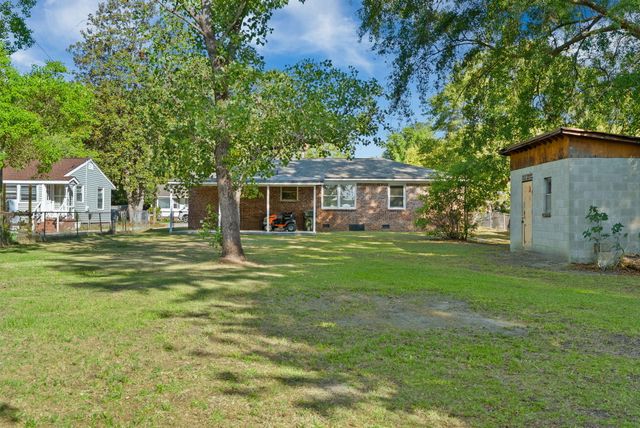204 Palmetto Street, Moncks Corner, SC 29461