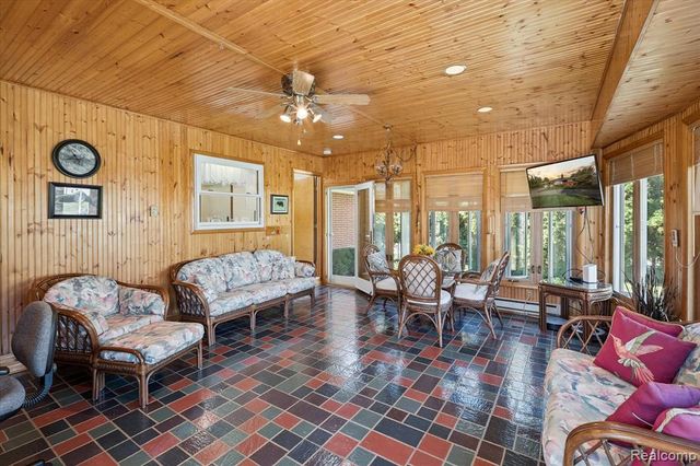 49816 W Huron River Drive, Belleville, MI 48111