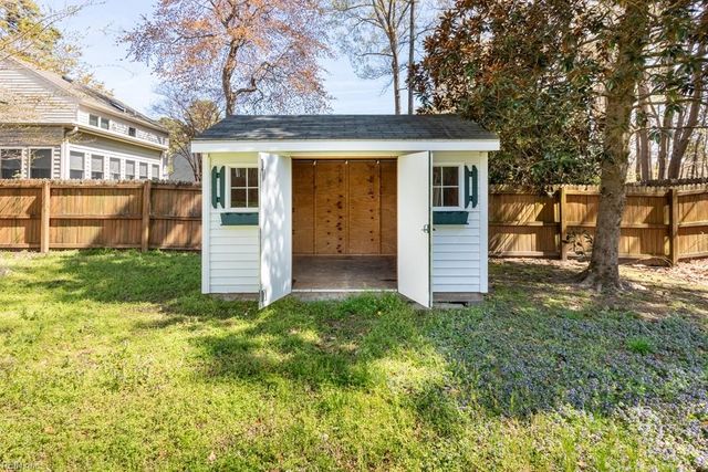 106 Willards WAY, Yorktown, VA 23693