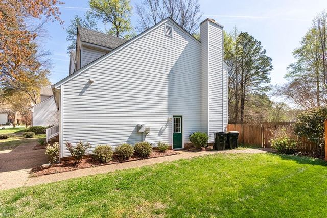 106 Willards WAY, Yorktown, VA 23693