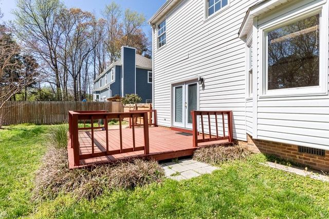 106 Willards WAY, Yorktown, VA 23693