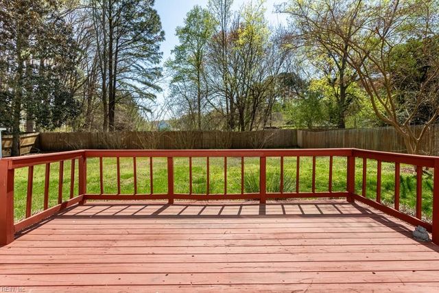 106 Willards WAY, Yorktown, VA 23693
