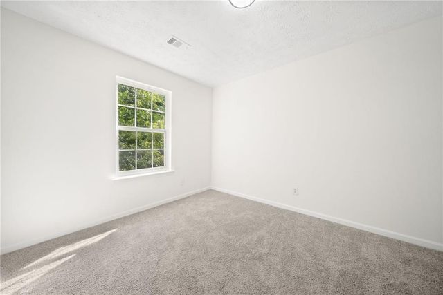 872 Windcroft Circle NW, Acworth, GA 30101