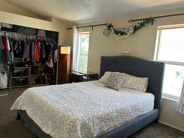 2550 E Valley Pkwy 87, Escondido, CA 92027