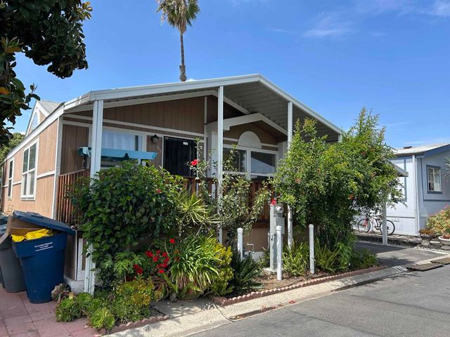2550 E Valley Pkwy 87, Escondido, CA 92027