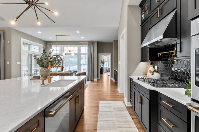1488 Saundersville Rd, Hendersonville, TN 37075