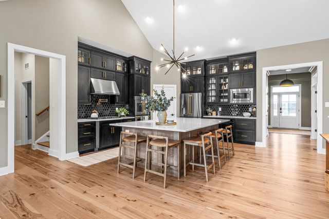1488 Saundersville Rd, Hendersonville, TN 37075