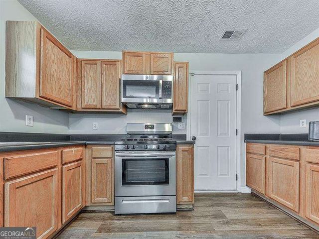 944 Longbranch Lane, Douglasville, GA 30134