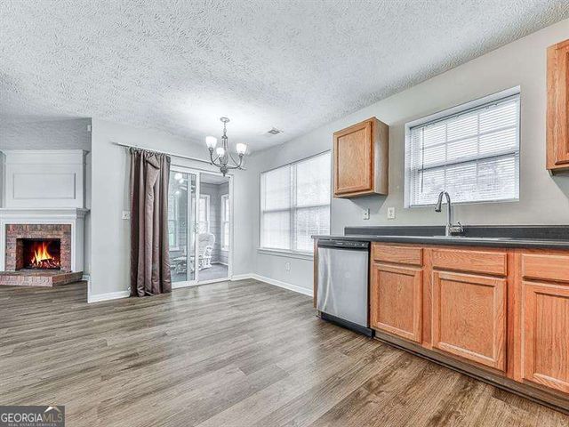 944 Longbranch Lane, Douglasville, GA 30134