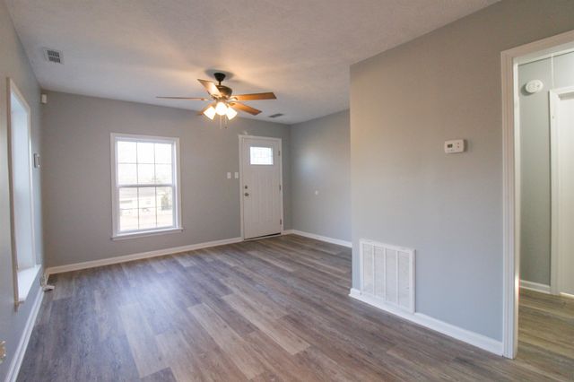 284 HIGHLAND ST, Ripley, TN 38063