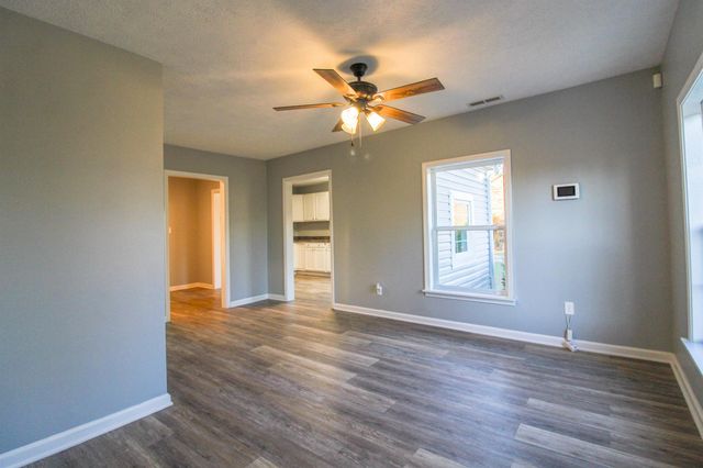 284 HIGHLAND ST, Ripley, TN 38063