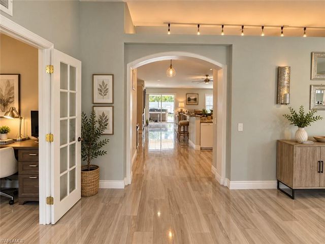2034 NE 5th ST, Cape Coral, FL 33909