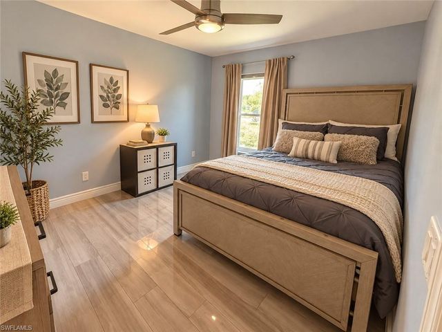 2034 NE 5th ST, Cape Coral, FL 33909