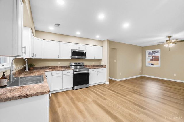 913 Hartz Drive, Lebanon, OH 45036