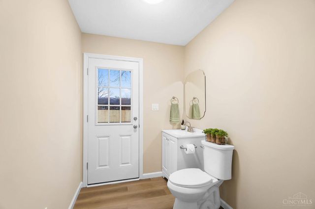 913 Hartz Drive, Lebanon, OH 45036