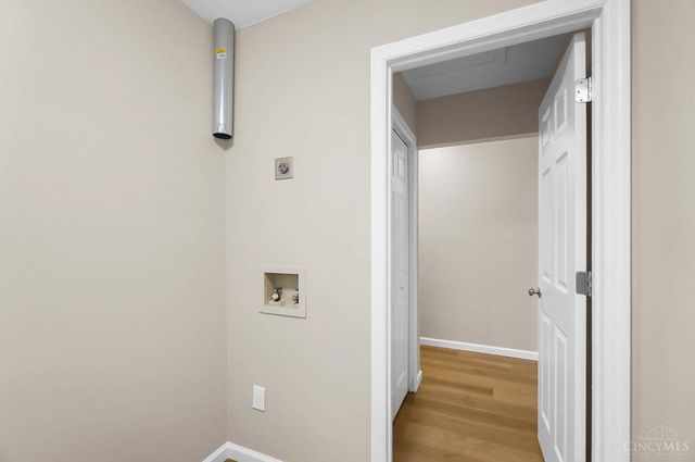 913 Hartz Drive, Lebanon, OH 45036