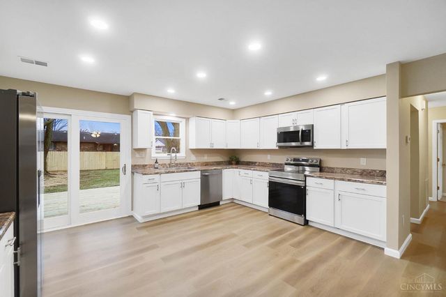 913 Hartz Drive, Lebanon, OH 45036