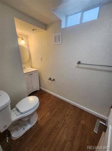 1165 Akron, Aurora, CO 80010