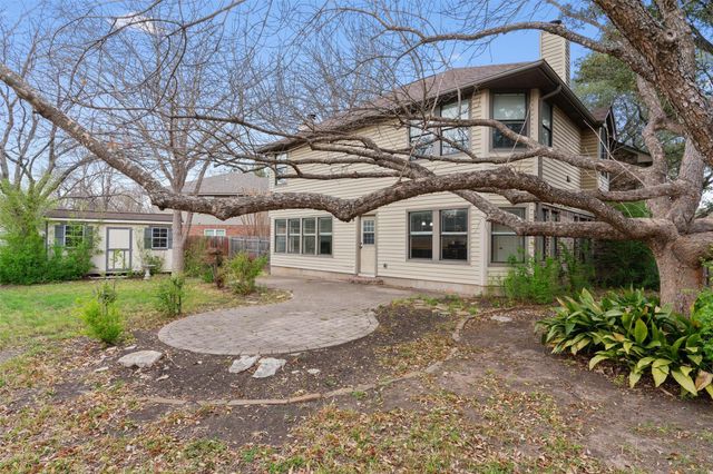 7902 Cahill DR, Austin, TX 78729