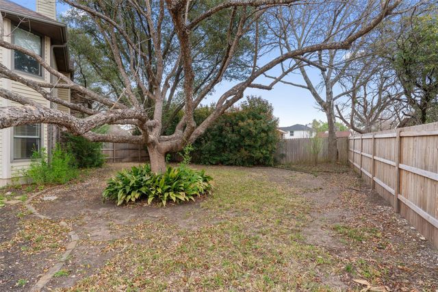 7902 Cahill DR, Austin, TX 78729