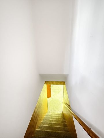 2013 California Dr, Minot, ND 58703