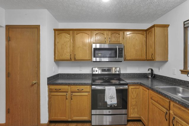5901 Stillponds Place, Columbus, OH 43228