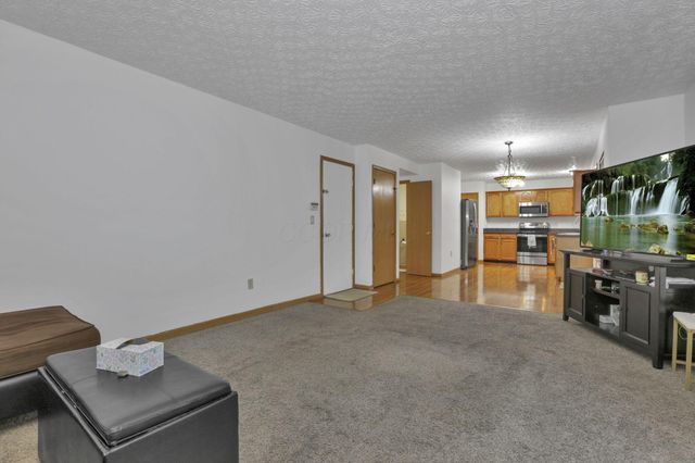 5901 Stillponds Place, Columbus, OH 43228