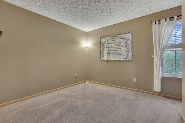 5901 Stillponds Place, Columbus, OH 43228