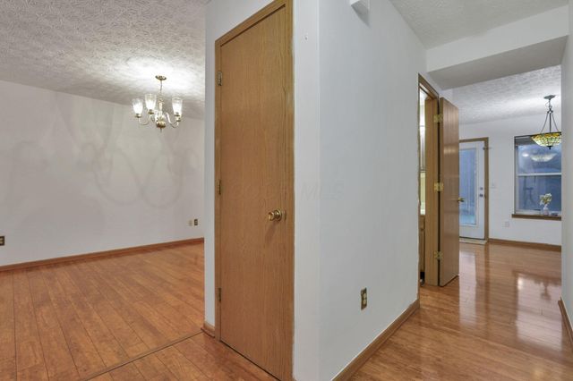 5901 Stillponds Place, Columbus, OH 43228