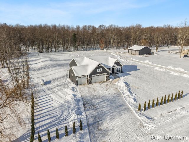 1885 Shaw Road, Bailey, MI 49303