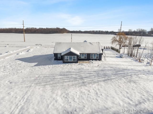 1885 Shaw Road, Bailey, MI 49303